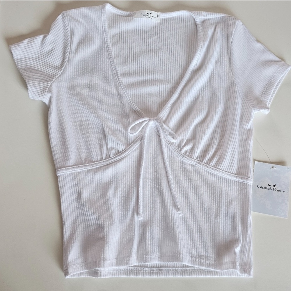 Women’s White Top
